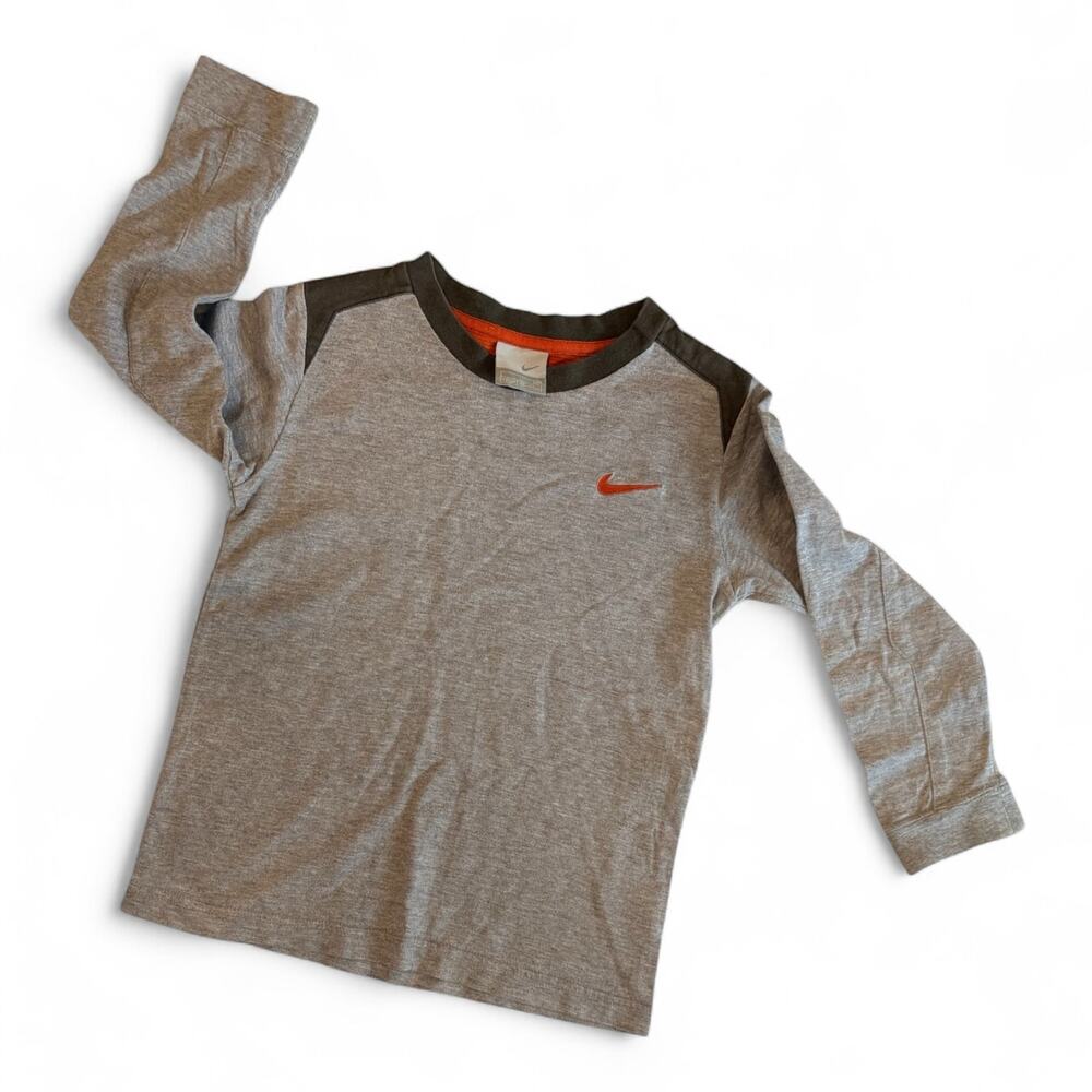 Nike Y2K Vintage Boys 4T Long Sleeve Gray Tag